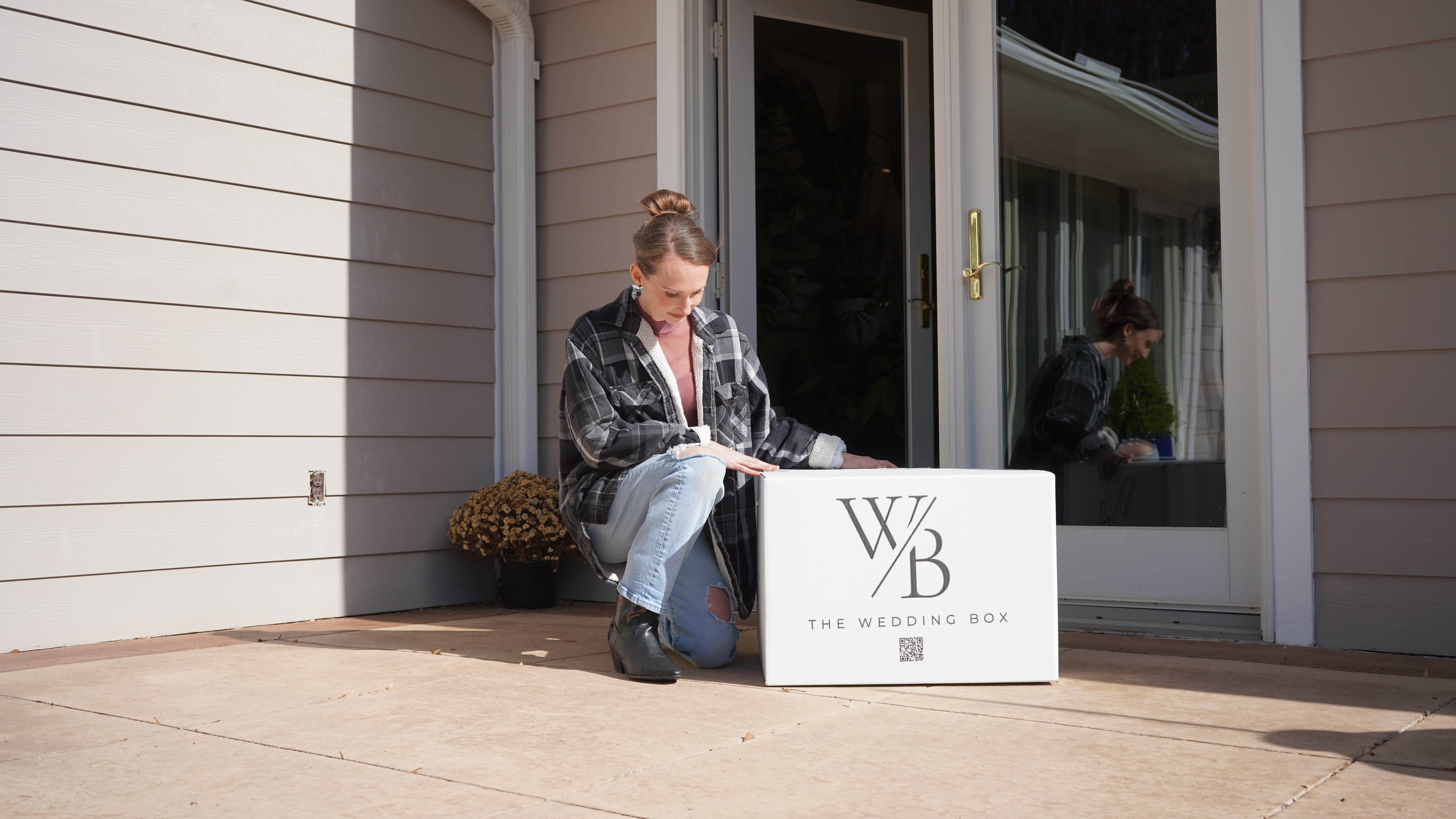 Track your wedding flower order