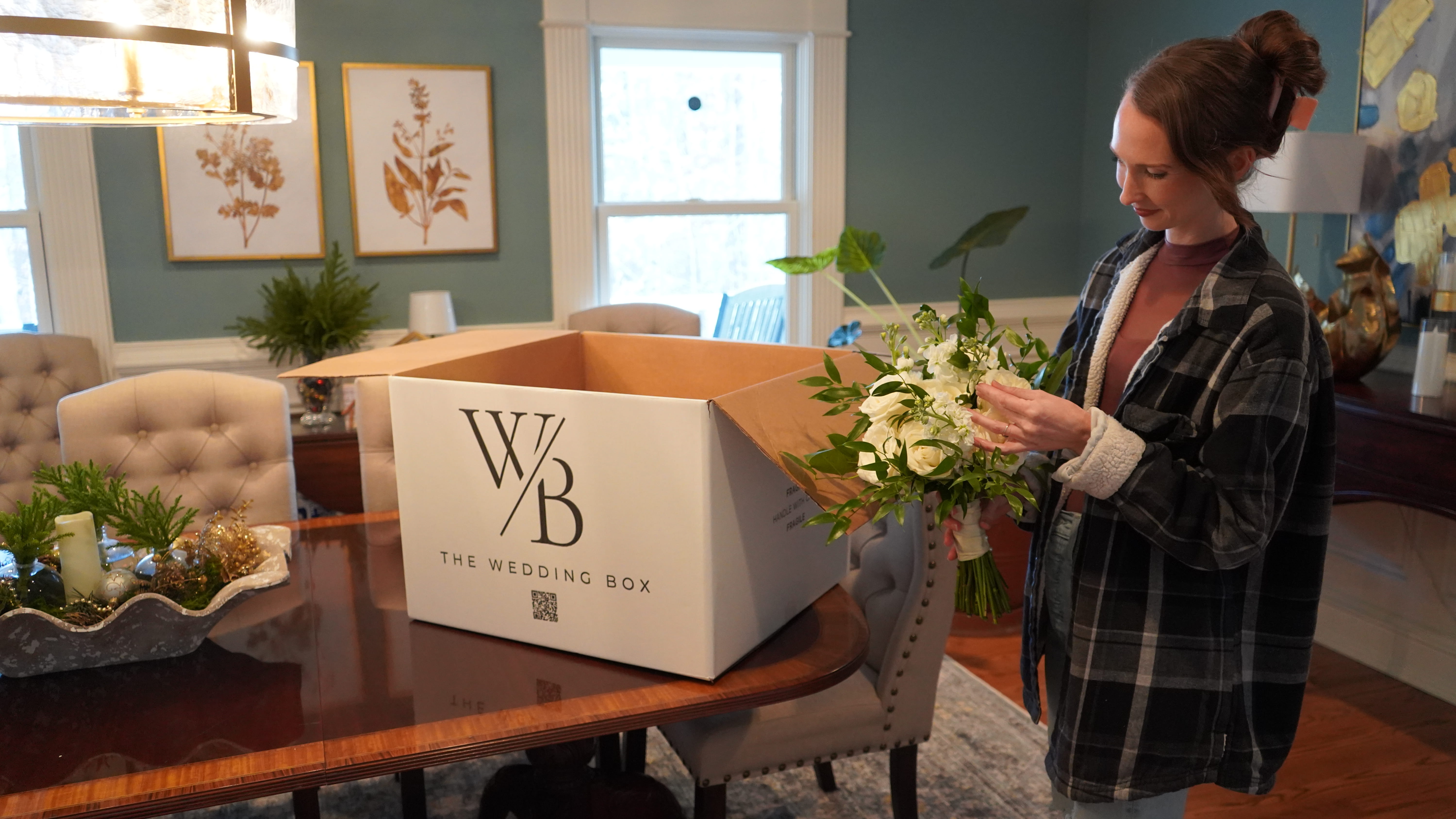 Wedding flowers arrive fresh at your door