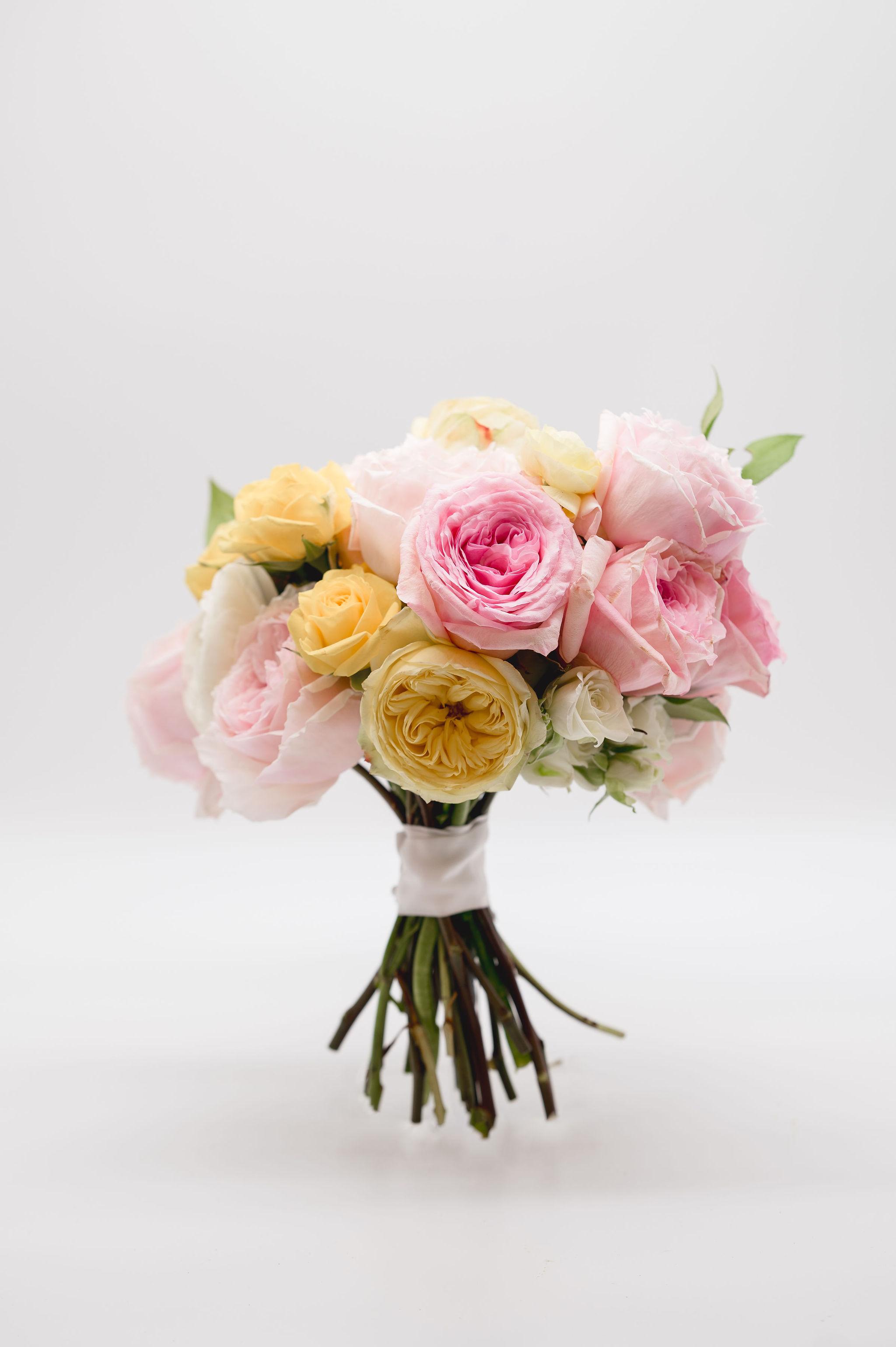 Modern bouquet front view