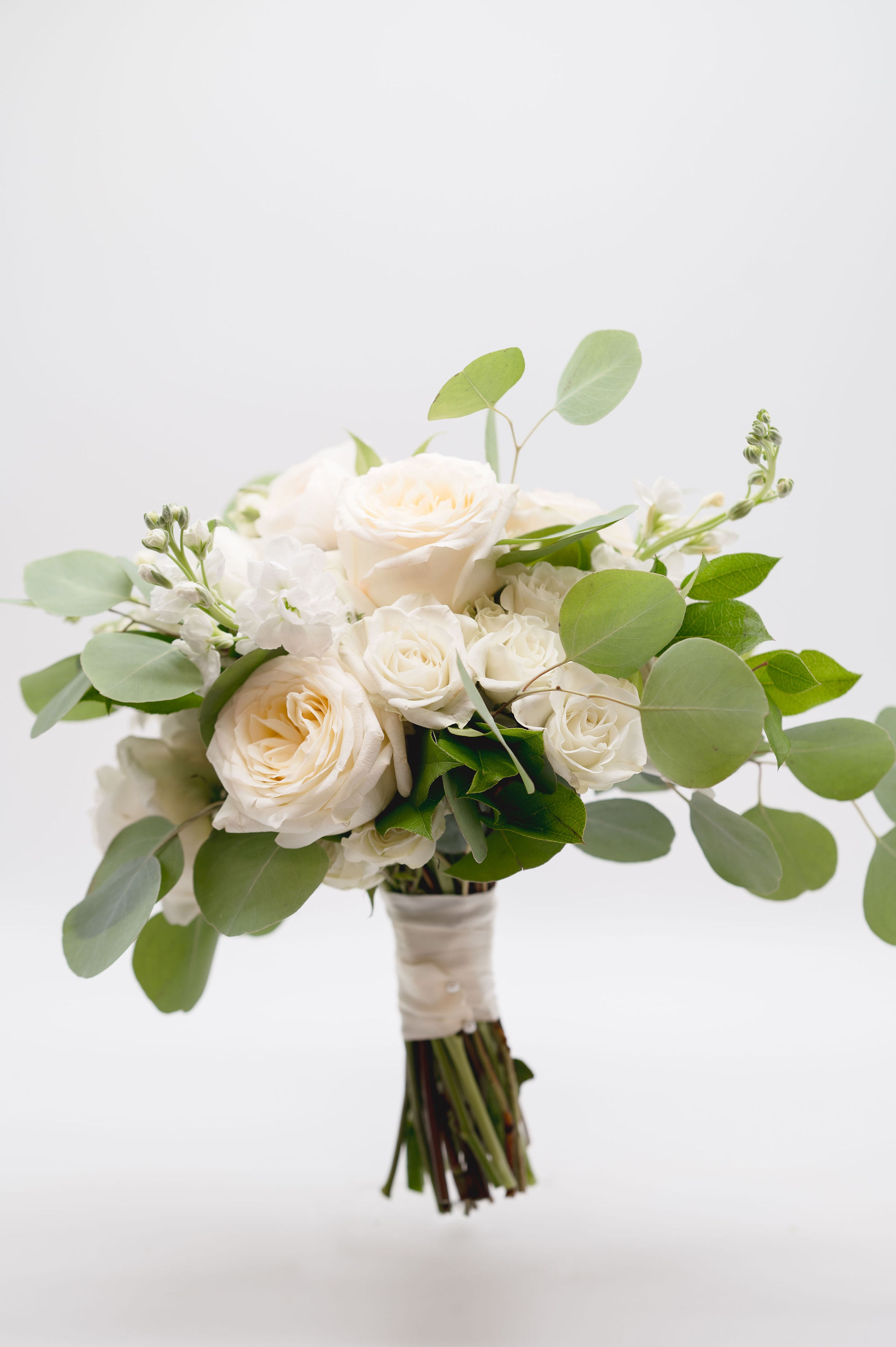 Garden bouquet front view